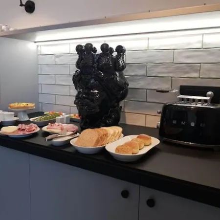 Maison Bon Bon 4* סורנטו